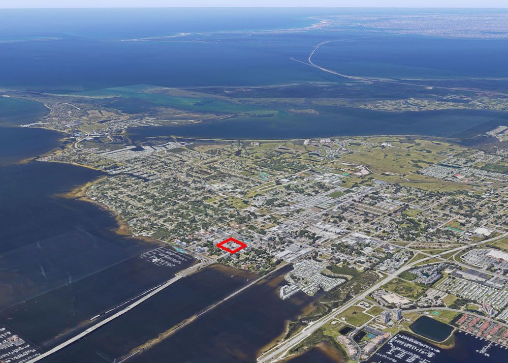 Thornton Site: 405 8th Ave W, Palmetto, FL 34221